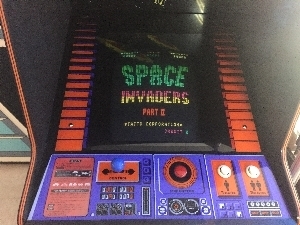 501-SPACE_INVADERS_PART2-gamen.jpg